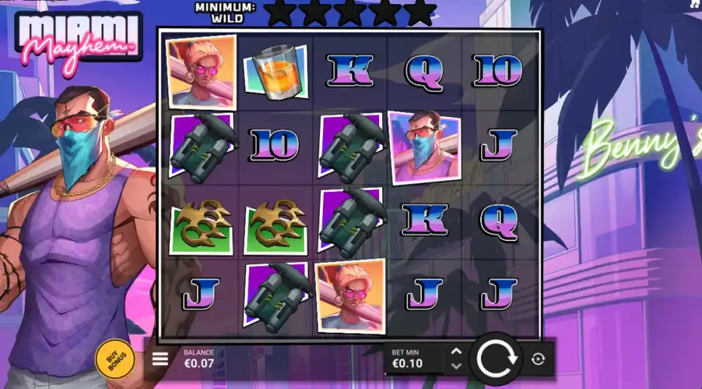 Miami Mayhem Slot von Hacksaw Gaming mit Crew-Wilds in Aktion